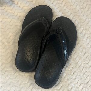 Vionic Women's Tide II Toe Post Sandal